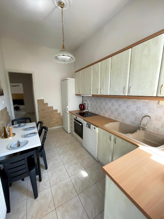 Sunny Beach House Corinth Buitenkant foto